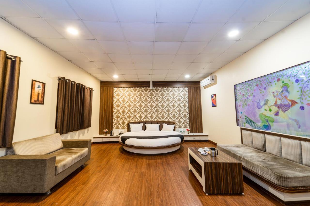 Narmada Hills Resort Godarpura Eksteriør billede