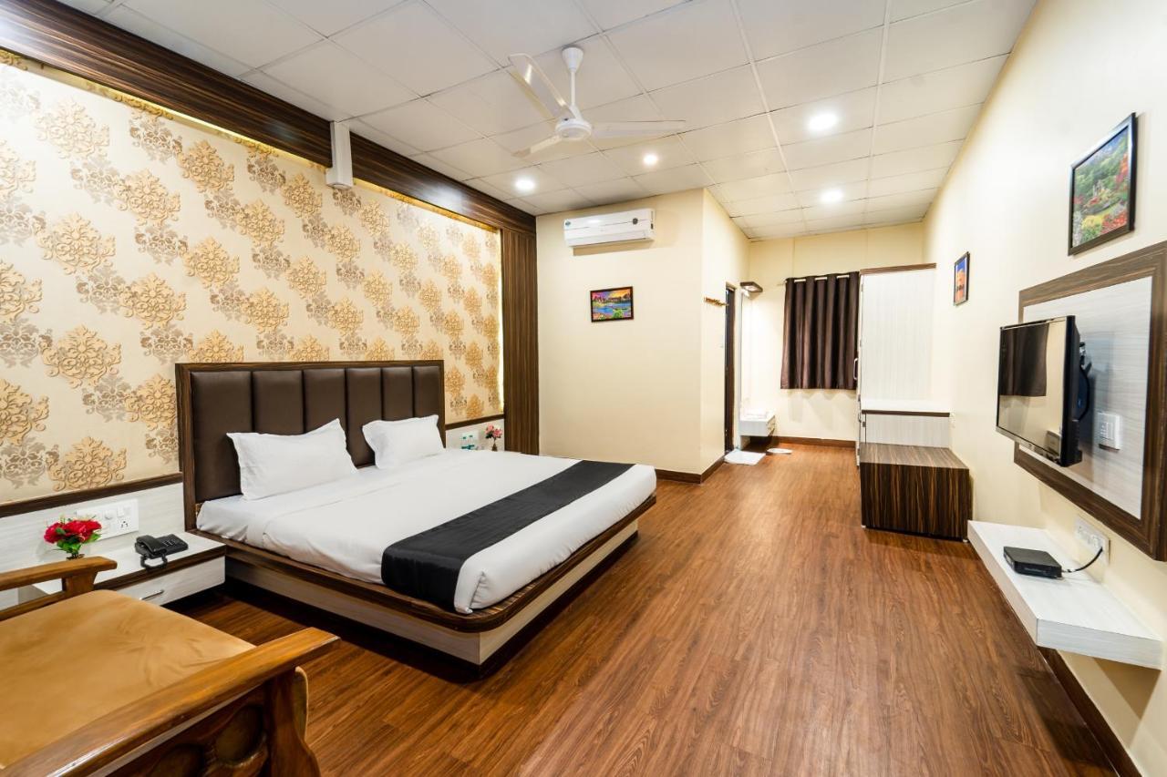 Narmada Hills Resort Godarpura Eksteriør billede