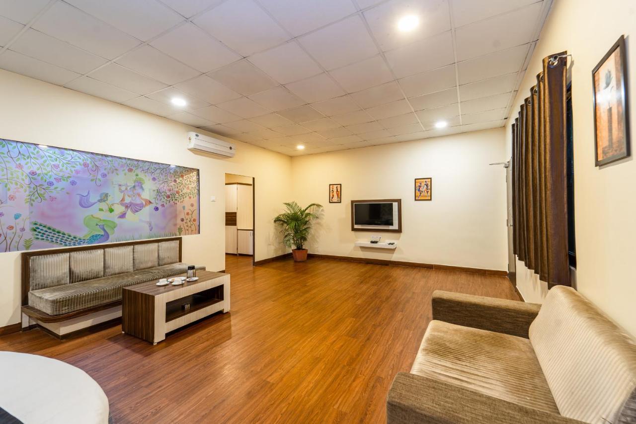 Narmada Hills Resort Godarpura Eksteriør billede