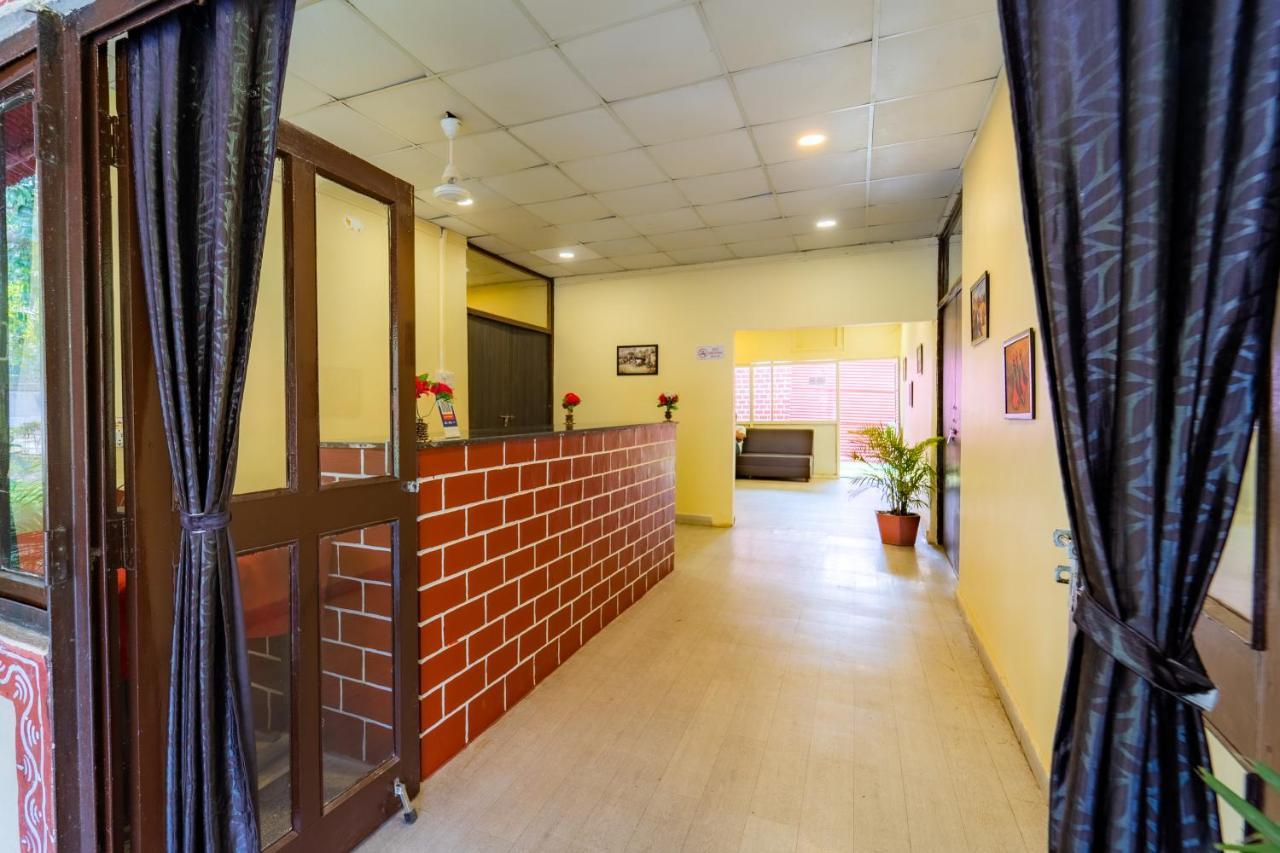 Narmada Hills Resort Godarpura Eksteriør billede