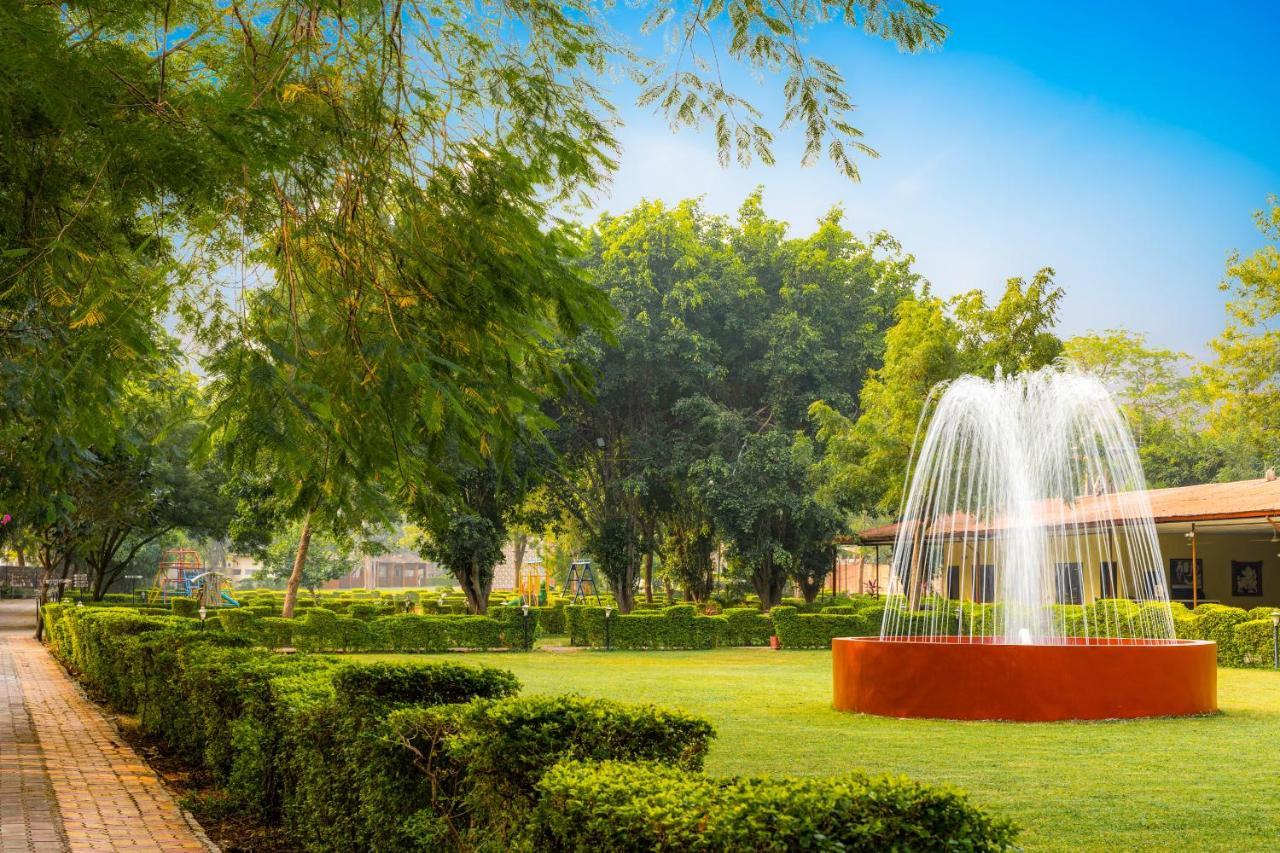 Narmada Hills Resort Godarpura Eksteriør billede