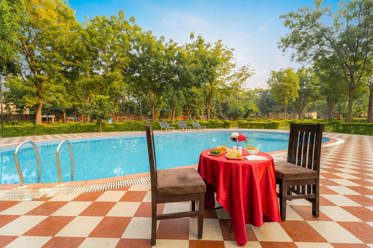 Narmada Hills Resort Godarpura Eksteriør billede