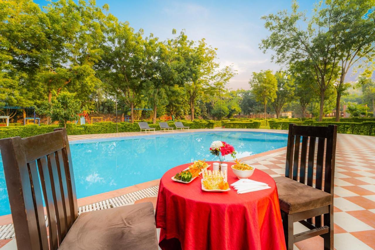 Narmada Hills Resort Godarpura Eksteriør billede