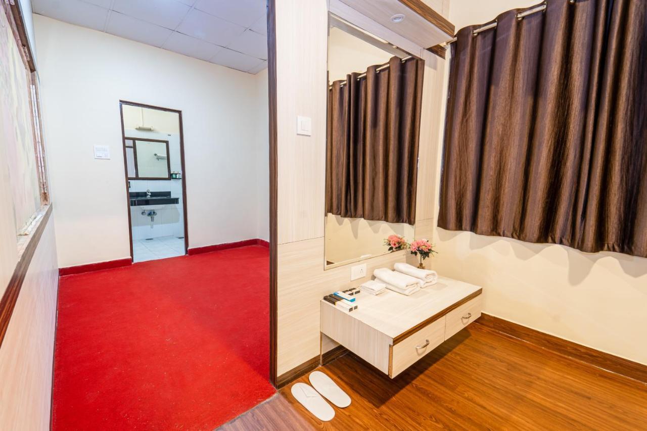 Narmada Hills Resort Godarpura Eksteriør billede