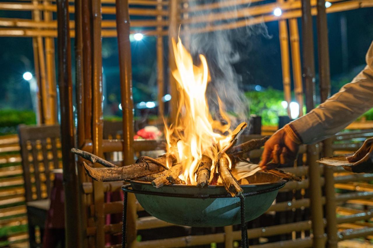 Narmada Hills Resort Omkareshwar Eksteriør billede